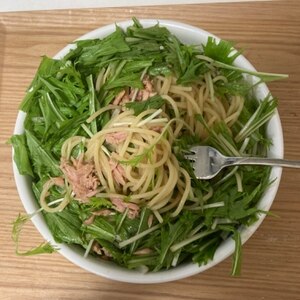 めんつゆで簡単味付け☆ 水菜とツナの和風パスタ